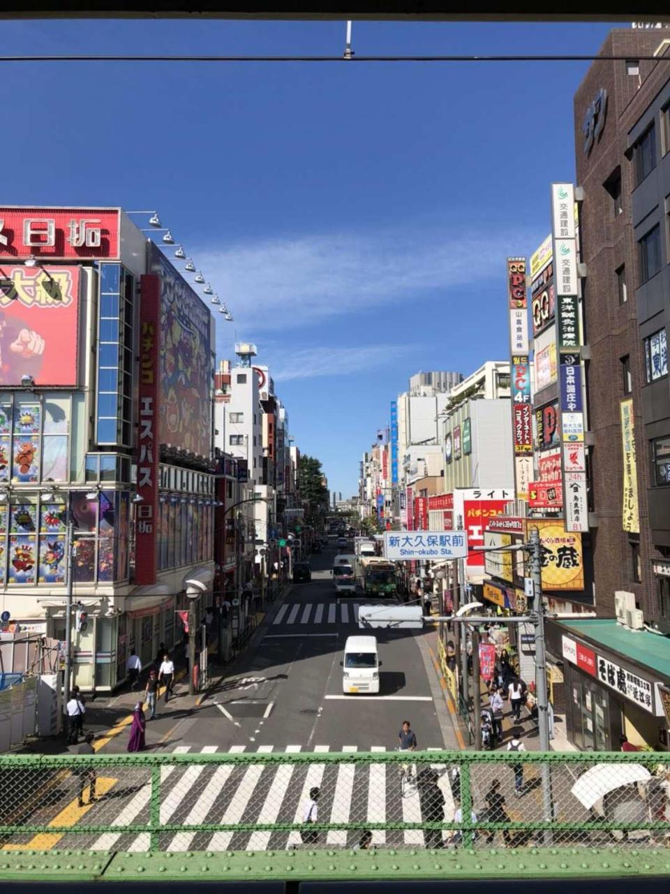 Spring Apartment Shinjuku Tokyo Exterior photo